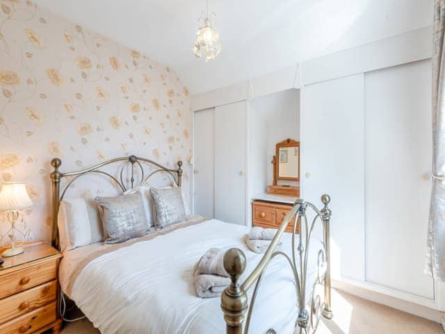 Double bedroom | Rainbow’s End, Bowness-on-Windermere