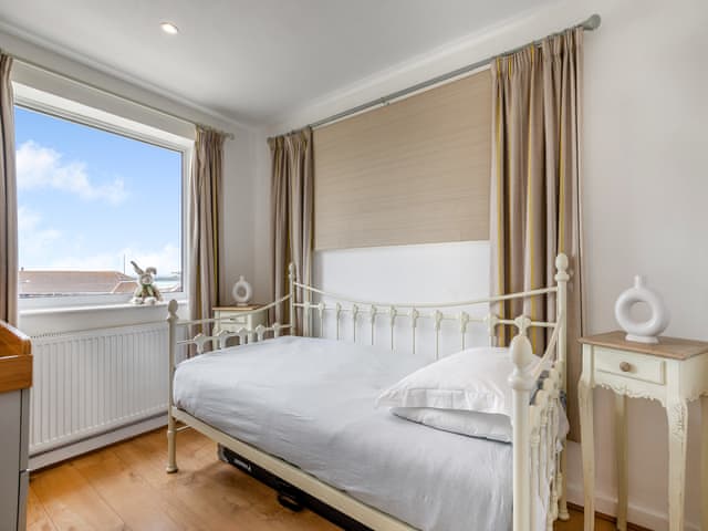 Single bedroom | Beach House, Seaford