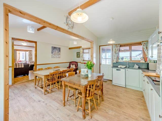 Kitchen/diner | Captain’s Quarters - Keel Lodges, Staithes, near Whitby