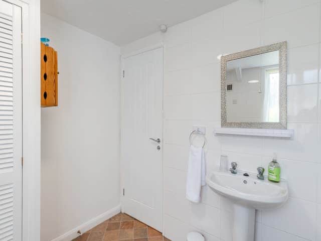 Bathroom | Captain’s Quarters - Keel Lodges, Staithes, near Whitby