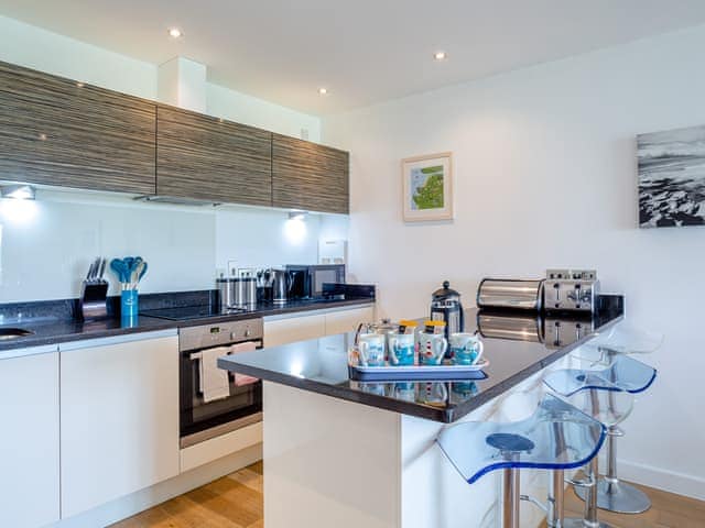 Kitchen area | 7 Cribbar - Cribbar, Newquay