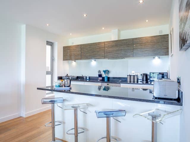 Kitchen area | 7 Cribbar - Cribbar, Newquay