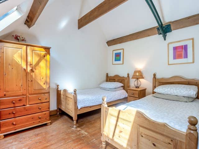 Twin bedroom | Turpins Cottage, Blackbrook, near Belper