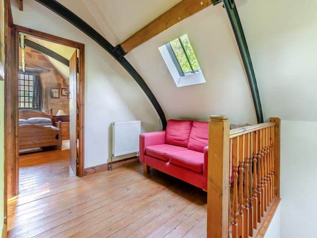 Landing | Turpins Cottage, Blackbrook, near Belper
