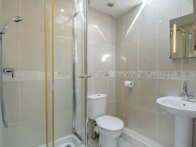 Bathroom | Willow Barn - Beech Farm Barns, Neatishead, near Norwich