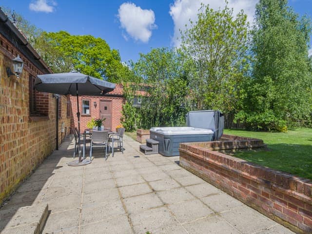 Outdoor area | Beech Barn - Beech Farm Barns, Neatishead, near Norwich