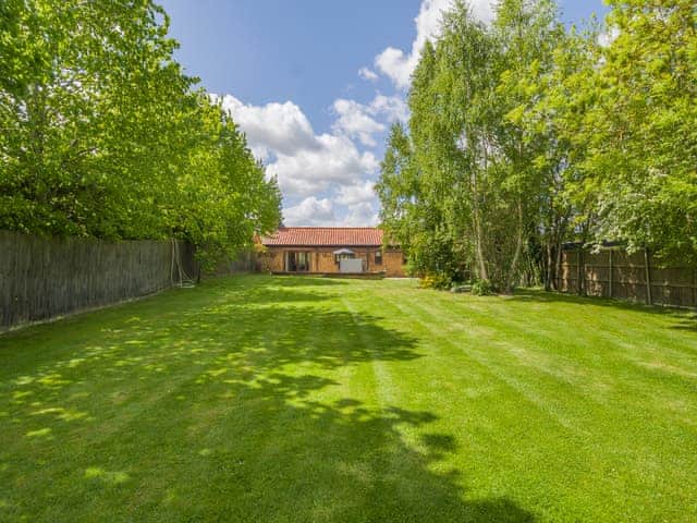 Garden | Beech Barn - Beech Farm Barns, Neatishead, near Norwich