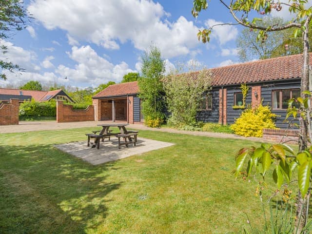 Exterior | Beech Barn - Beech Farm Barns, Neatishead, near Norwich