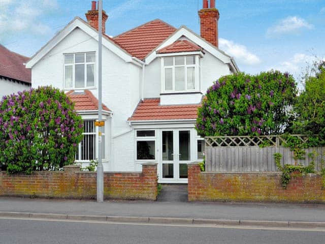 Delightful holiday home | Lilac Villa, Skegness
