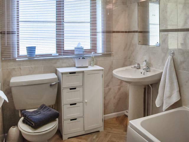 Bathroom | Dippers, Smallburgh