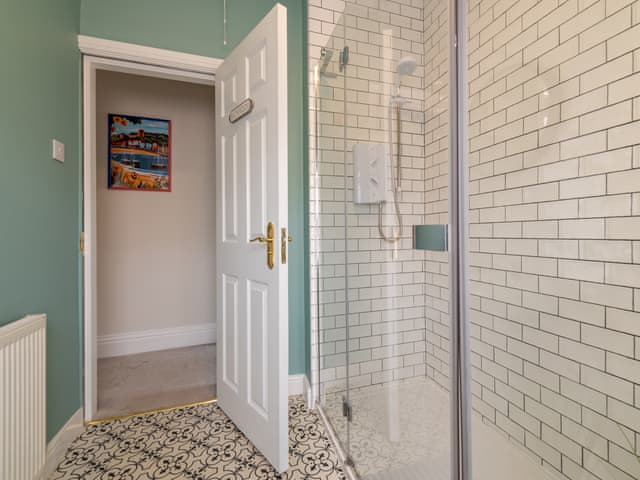 Bathroom | Darcey House, Scarborough