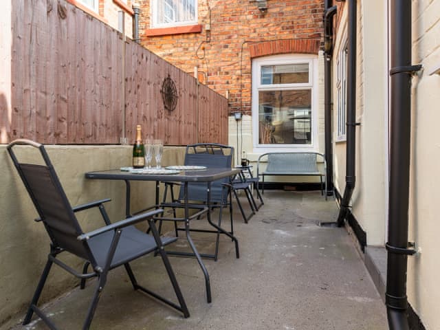 Sitting-out-area | Darcey House, Scarborough