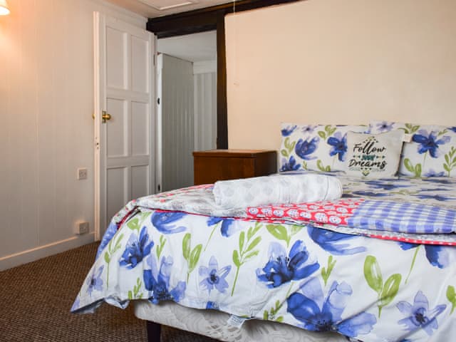 Double bedroom | Priory Cottage, King&rsquo;s Lynn