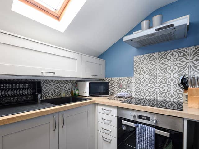 Kitchen | High View - Sandy Barn Cottages, St Breward, Bodmin Moor