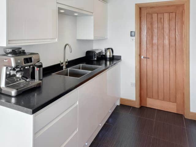 Kitchen | Ocean View, Mawgan Porth
