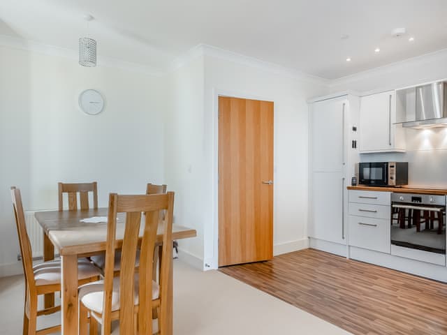 Open plan living space | Bay View - Esplanade Escapes, Shanklin