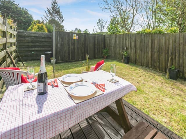 Sitting-out-area | Contention Barn, Perranporth