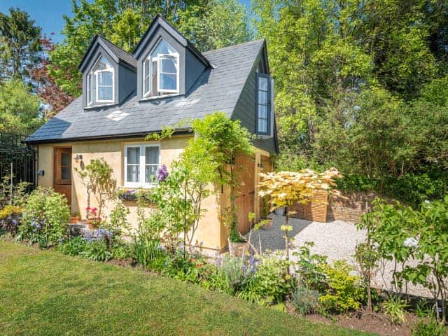 Exterior | Candlewick Cottage, Lower Heyford, near Oxford