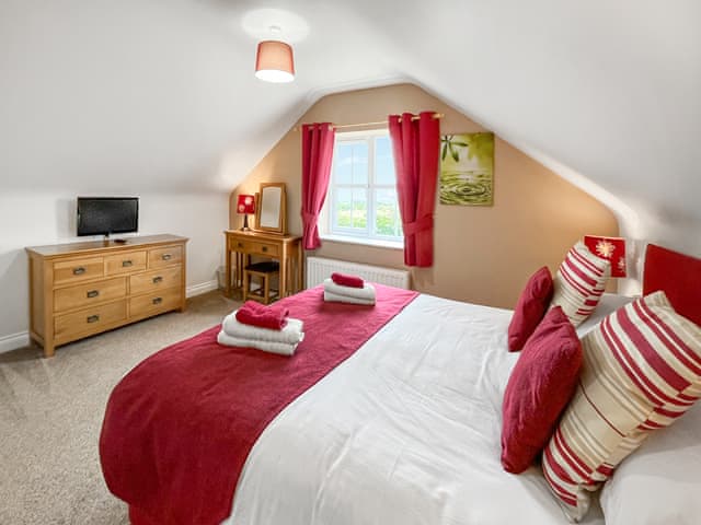 Master Bedroom with Superking size double bed | Maggies Mews - Greetham Retreat, Greetham, near Horncastle
