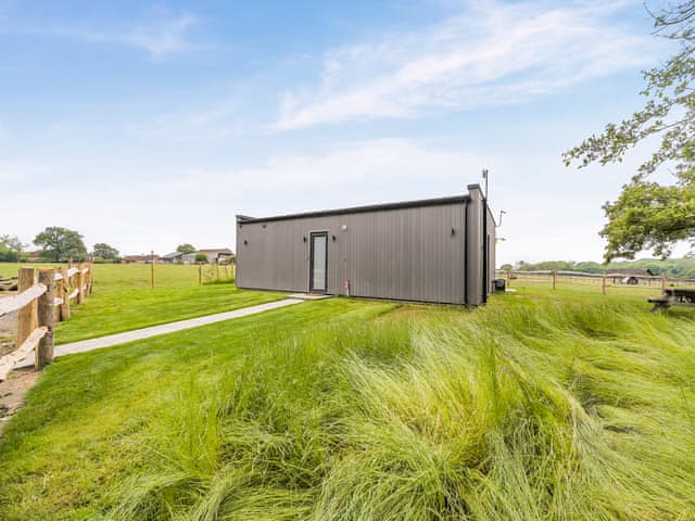 Exterior | Hillview, Horsham