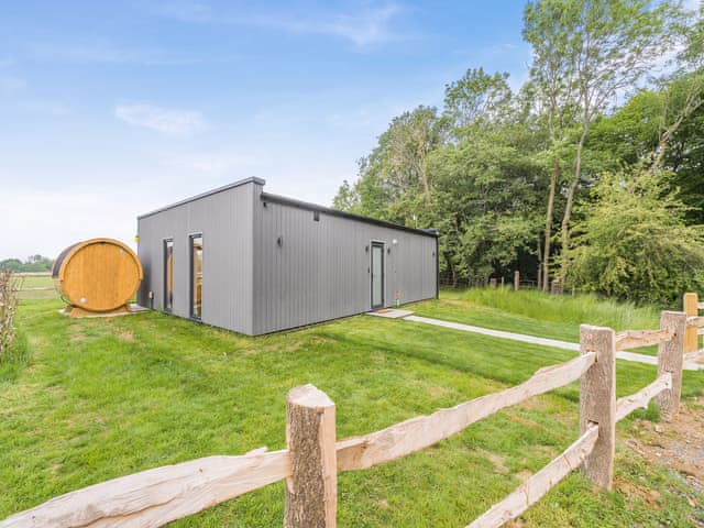 Exterior | Hillview, Horsham