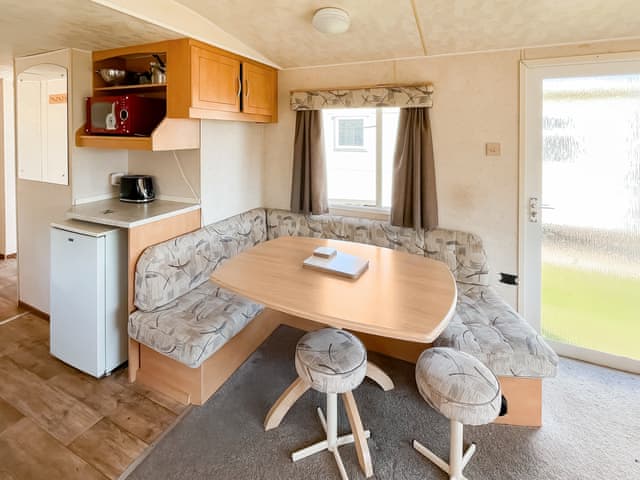 Open plan living space | The Hunters Haven, Skegness