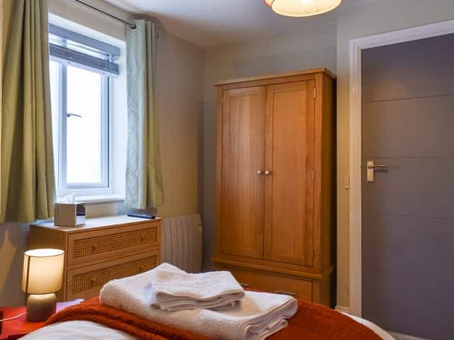 Twin bedroom | Normanby House, Whitby