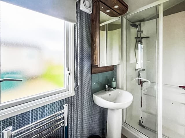 Bathroom | Sea Escape, Camber, Rye