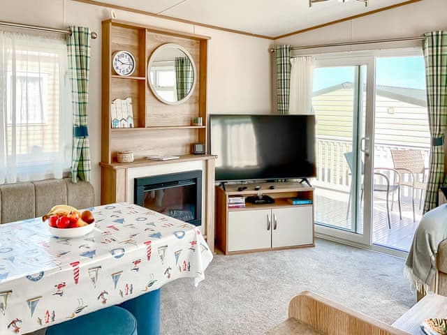 Open plan living space | Seaside Jollys, Blue Anchor