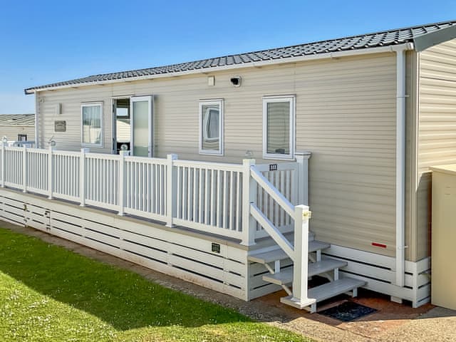 Exterior | Seaside Jollys, Blue Anchor