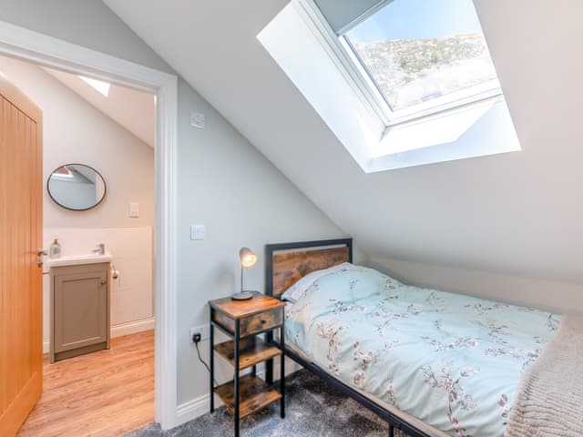 Twin bedroom | Tower Cottage, Glenridding and Southern Ullswater