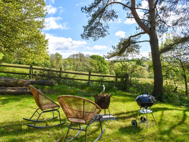 Outdoor | The Shepherds Hut at Rosewood House, Liskeard
