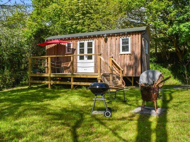 Exterior | The Shepherds Hut at Rosewood House, Liskeard