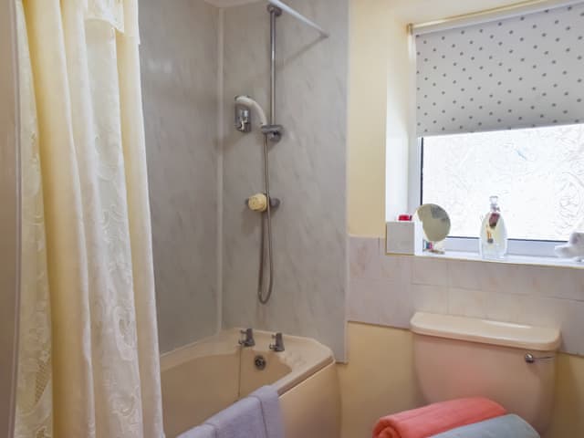 Bathroom | Swallow Cottage - Swans Rest, Singleton, near Poulton-Le-Fylde