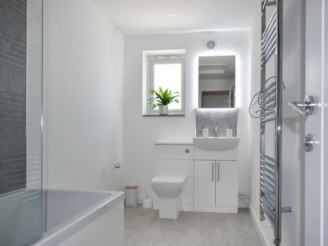 Bathroom | Orchard Lodge - Bridge Farm, Drimpton, near Beaminster