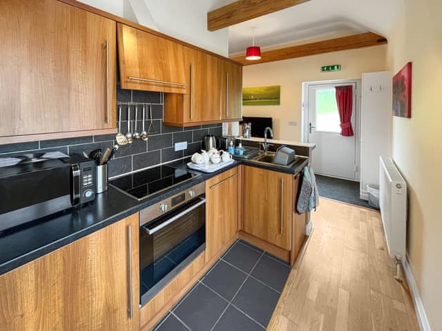 Kitchen | Roses Rest - Greetham Retreat, Greetham, near Horncastle