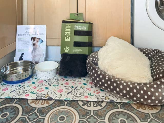 Dog friendly | Culloden Tower View, Richmond