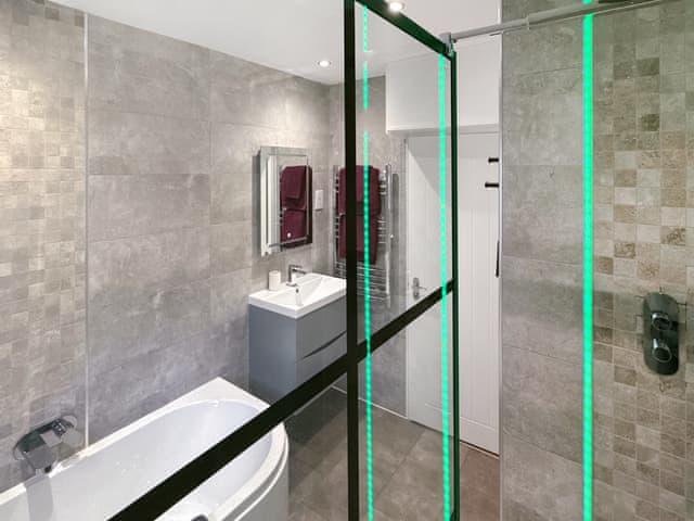 Bathroom | Jasmin, Somerset, near Chard