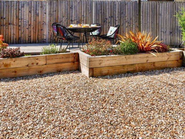 Sitting-out-area | Jasmin, Somerset, near Chard