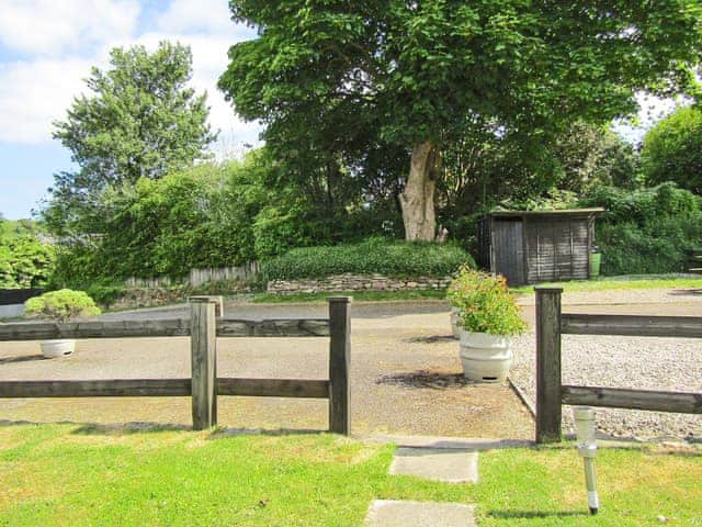 Driveway/Parking | Contention Barn, Perranporth
