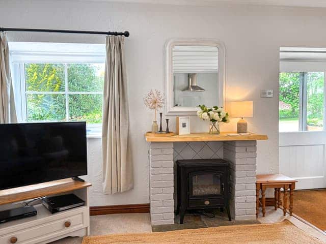 Living area | Wheatsheaf Cottage - Granary Farm Cottages, Sawdon, near Scarborough