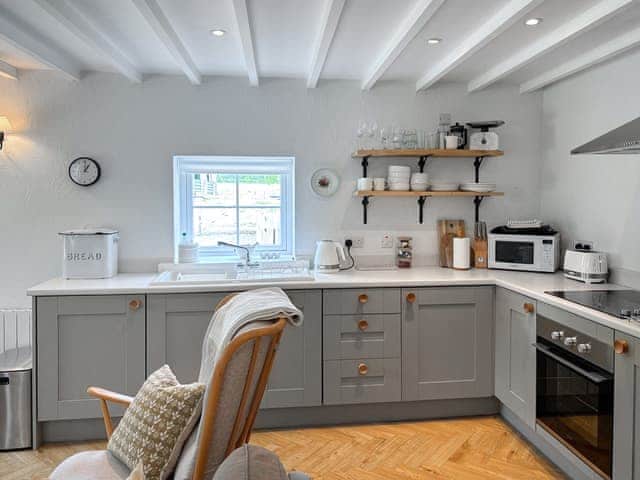 Kitchen | Wheatsheaf Cottage - Granary Farm Cottages, Sawdon, near Scarborough