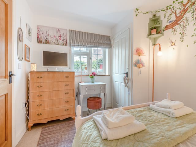 Double bedroom | Florence Cottage, Marnhull, near Sturminster Newton