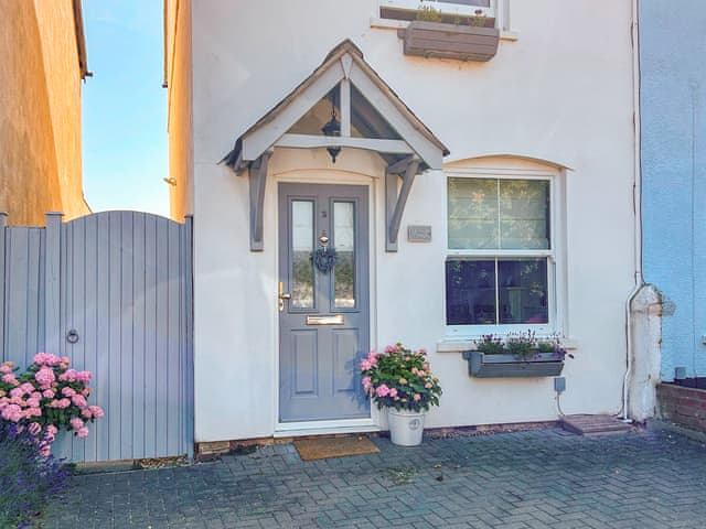 Exterior | Lavender Cottage, Frinton-on-Sea