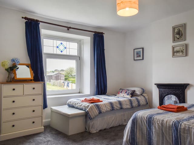 Twin bedroom | Old Port Cottage, Port Mulgrave, near Whitby