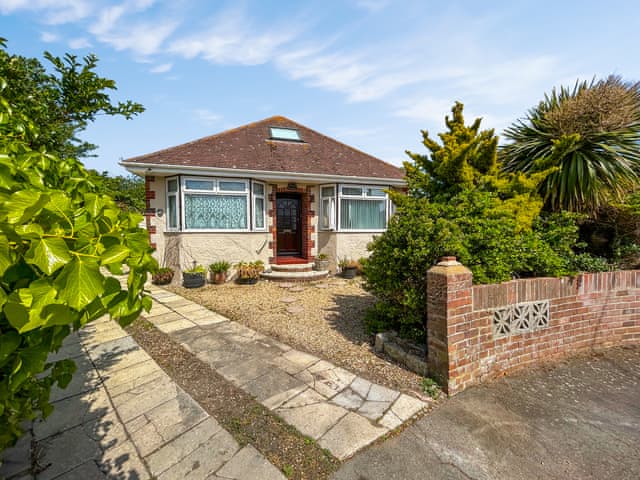 Exterior | Glenmore Gardens, Weymouth