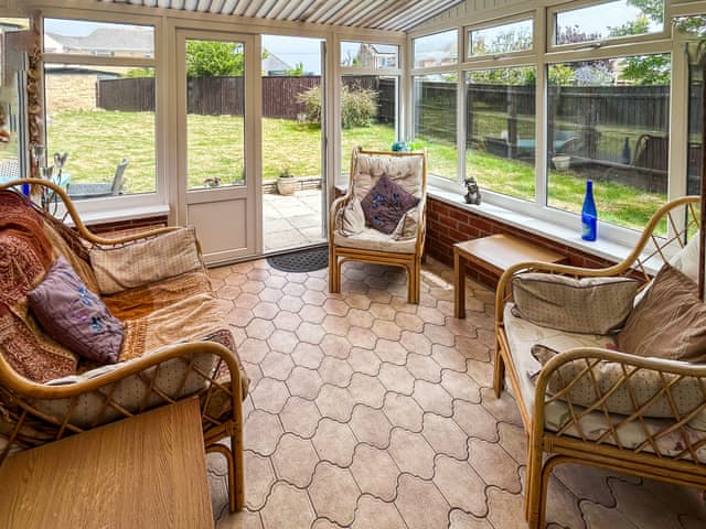 Sun room | Glenmore Gardens, Weymouth