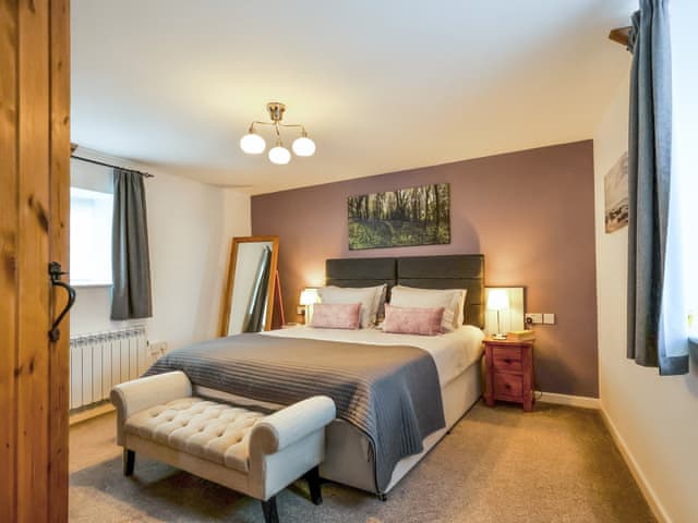 Double bedroom | Barley Cottage, Ryme Intrinseca