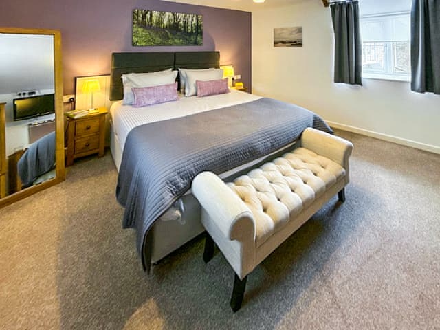 Double bedroom | Barley Cottage, Ryme Intrinseca