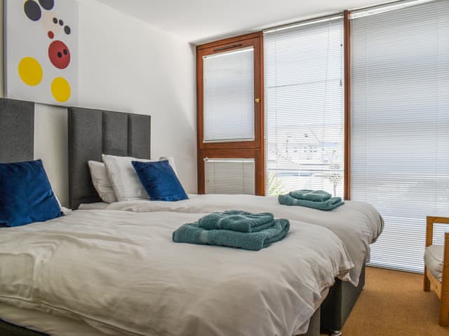 Twin bedroom | The Balcony, Westward Ho